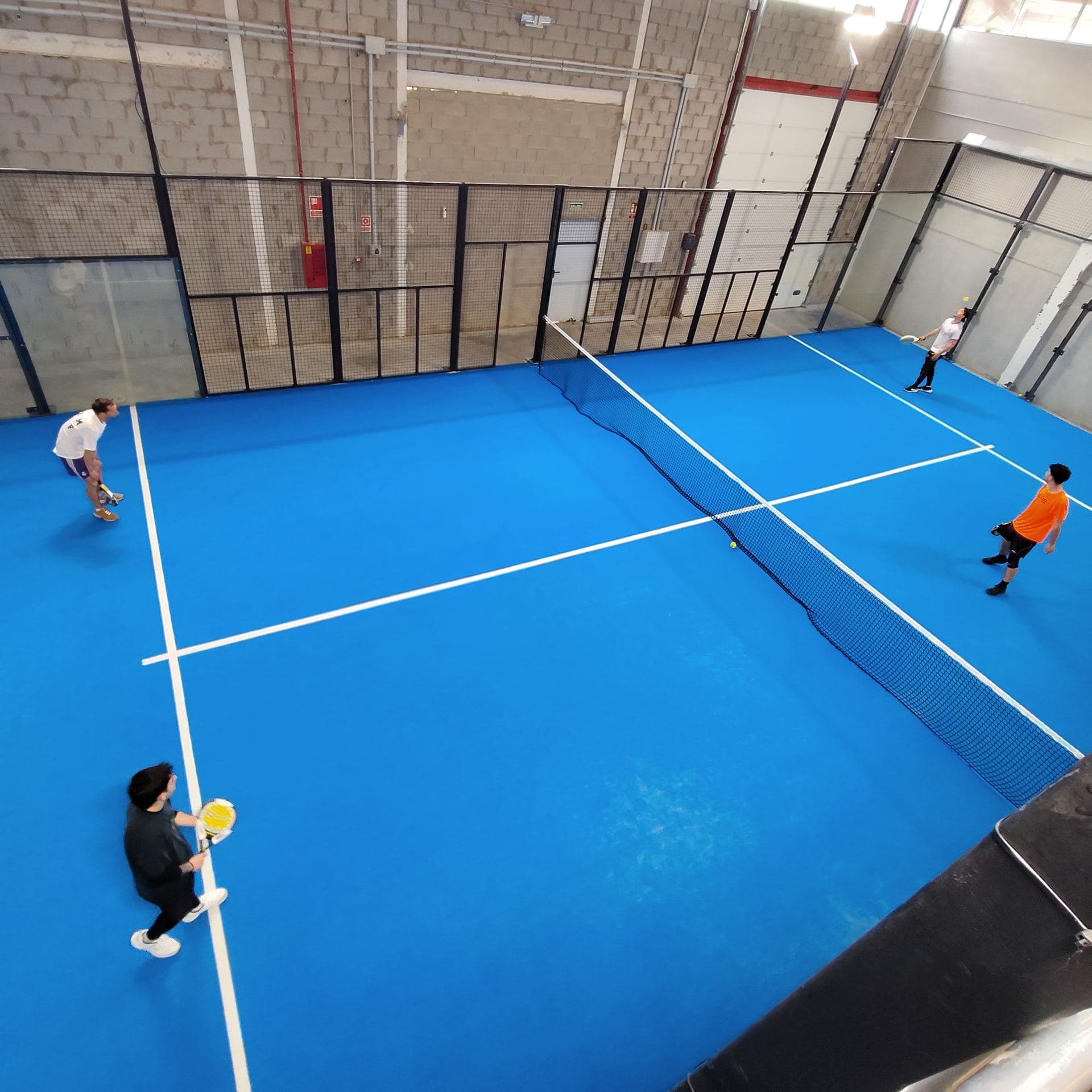 Partido de pádel en Octopus Sport Center